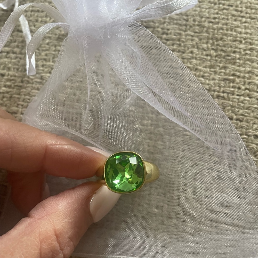 Short and Suite Ring